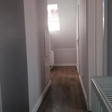 Dom Julia Apartment *